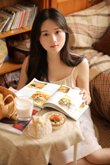 龚钥菲